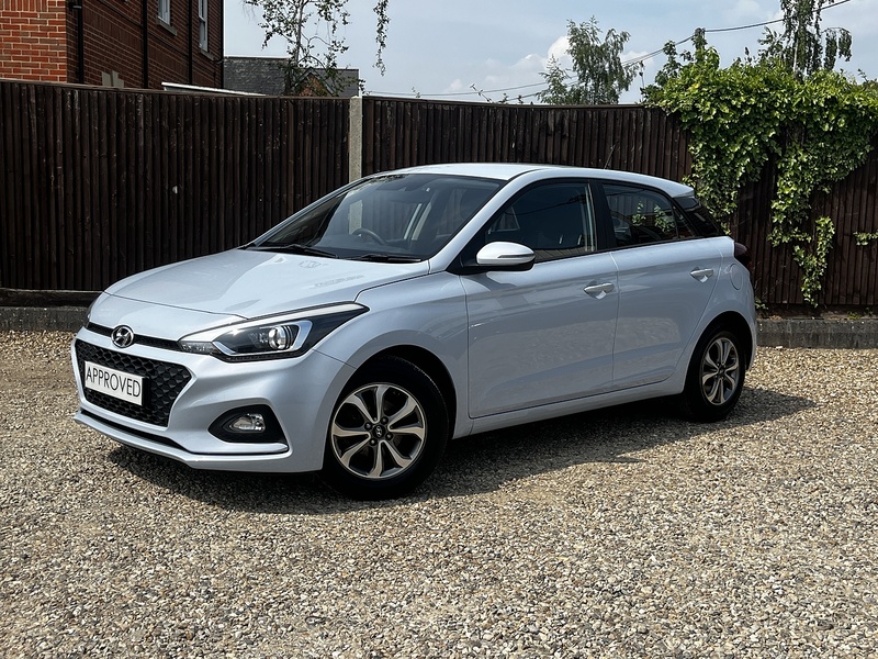 Hyundai i20 SE Launch Edition - U349