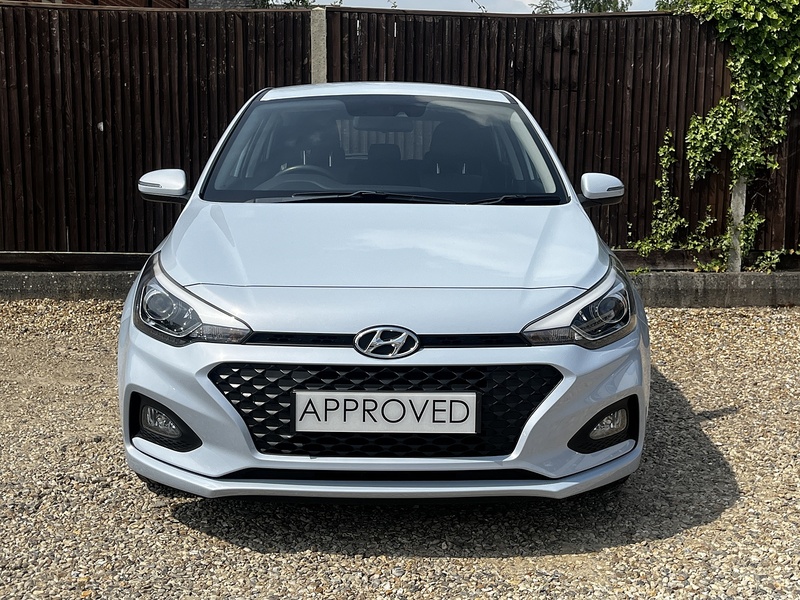 Hyundai i20 SE Launch Edition - U349