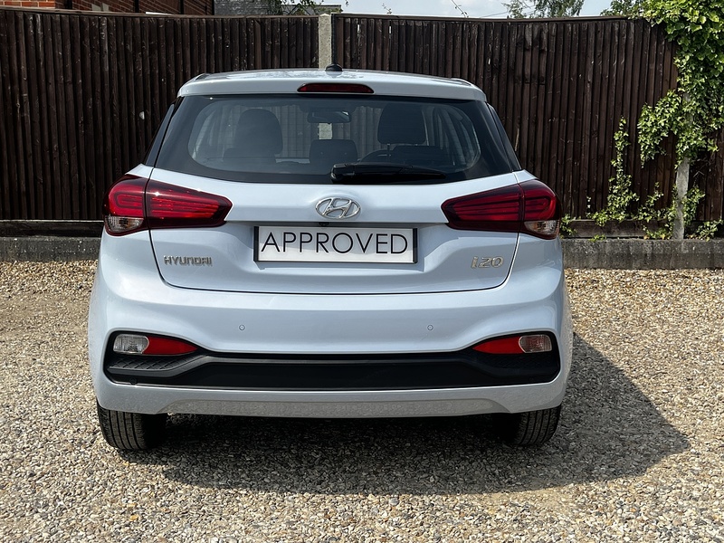 Hyundai i20 SE Launch Edition - U349