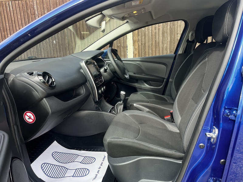 Renault Clio Dynamique Nav - U352