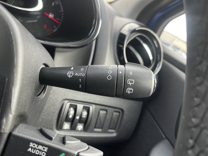 Renault Clio Dynamique Nav - U352