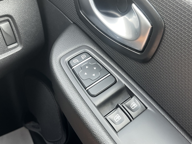 Renault Clio Dynamique Nav - U352