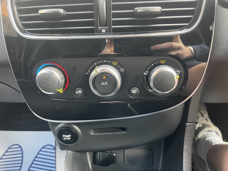 Renault Clio Dynamique Nav - U352