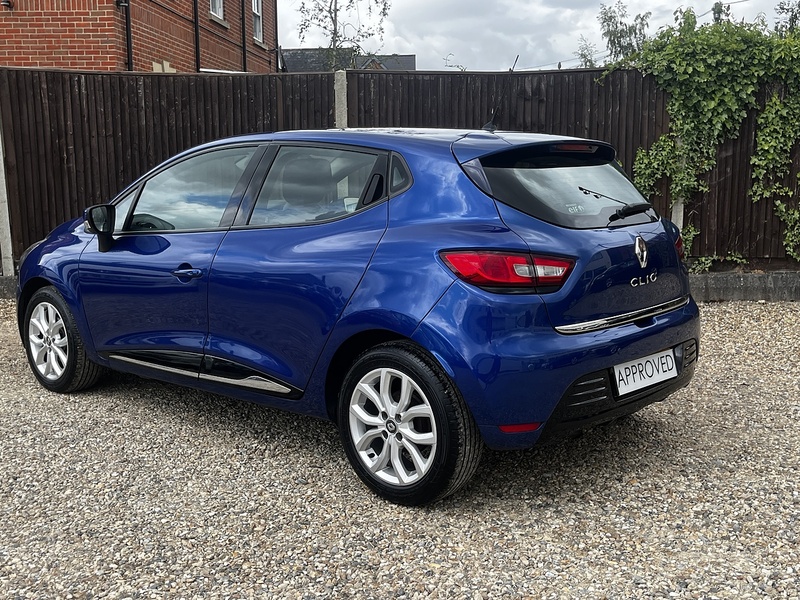 Renault Clio Dynamique Nav - U352