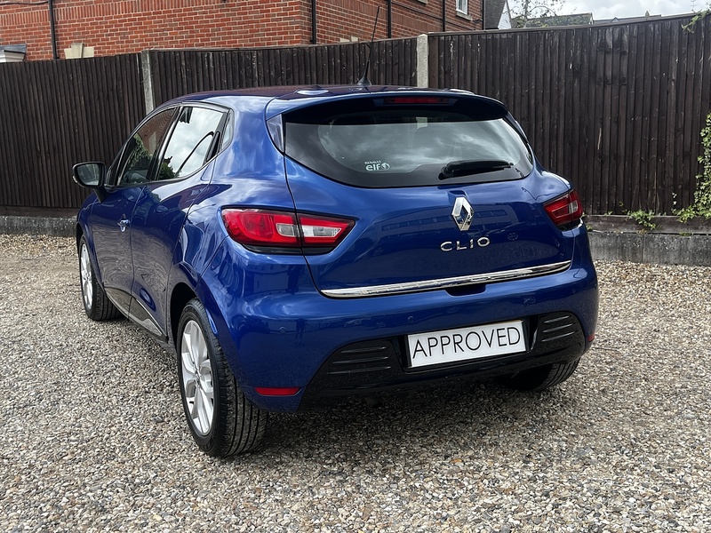 Renault Clio Dynamique Nav - U352