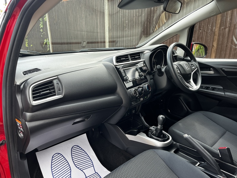 Honda Jazz i-VTEC S - U353