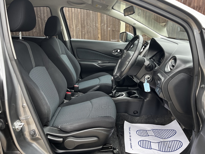 Nissan Note Acenta - U356