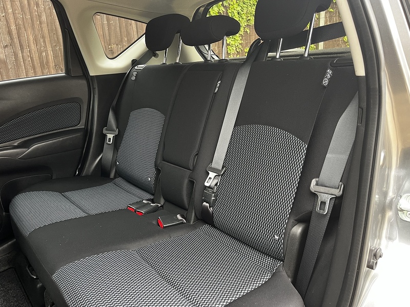 Nissan Note Acenta - U356