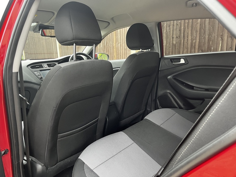 Hyundai i20 T-GDi Premium Nav - U360