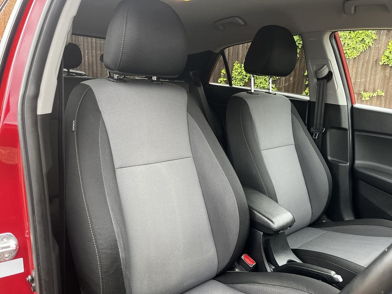 Hyundai i20 T-GDi Premium Nav - U360