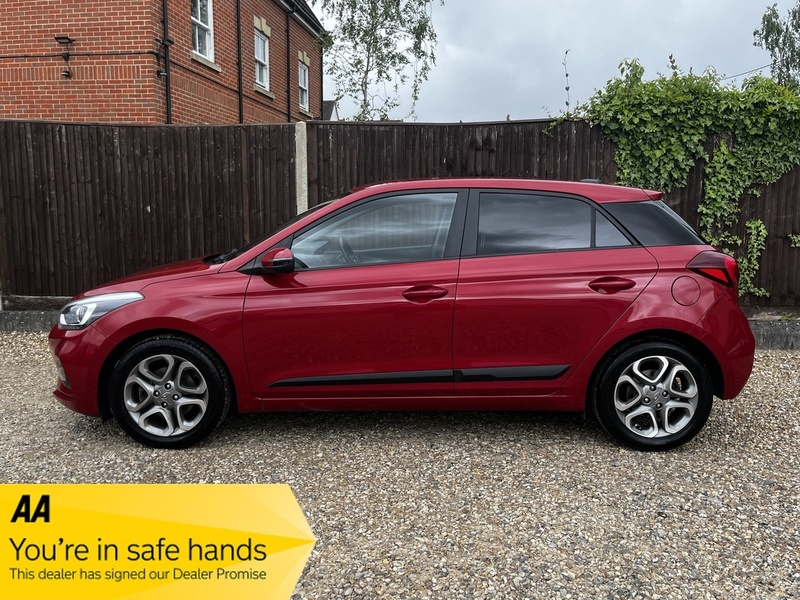 Hyundai i20 T-GDi Premium Nav - U360