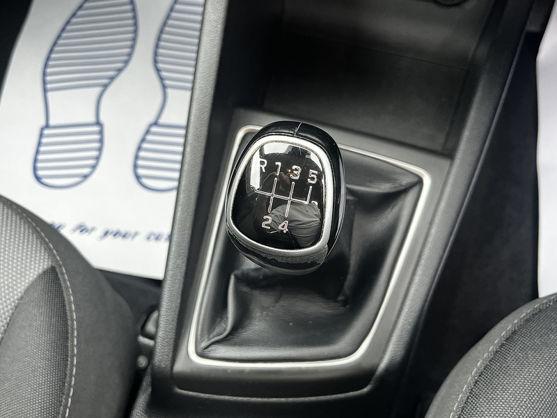 Hyundai i20 T-GDi Premium Nav - U360