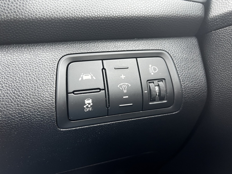 Hyundai i20 T-GDi Premium Nav - U360