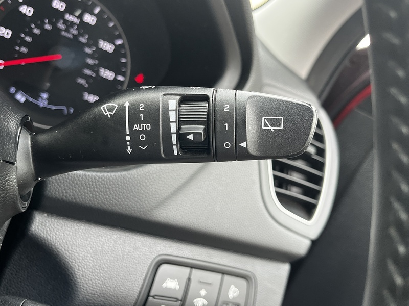 Hyundai i20 T-GDi Premium Nav - U360