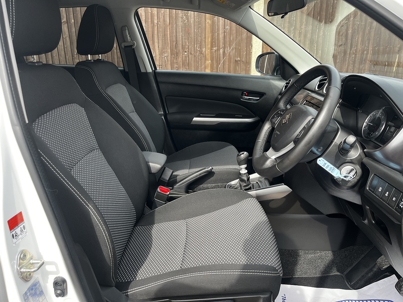Suzuki Vitara Boosterjet SZ-T - U364