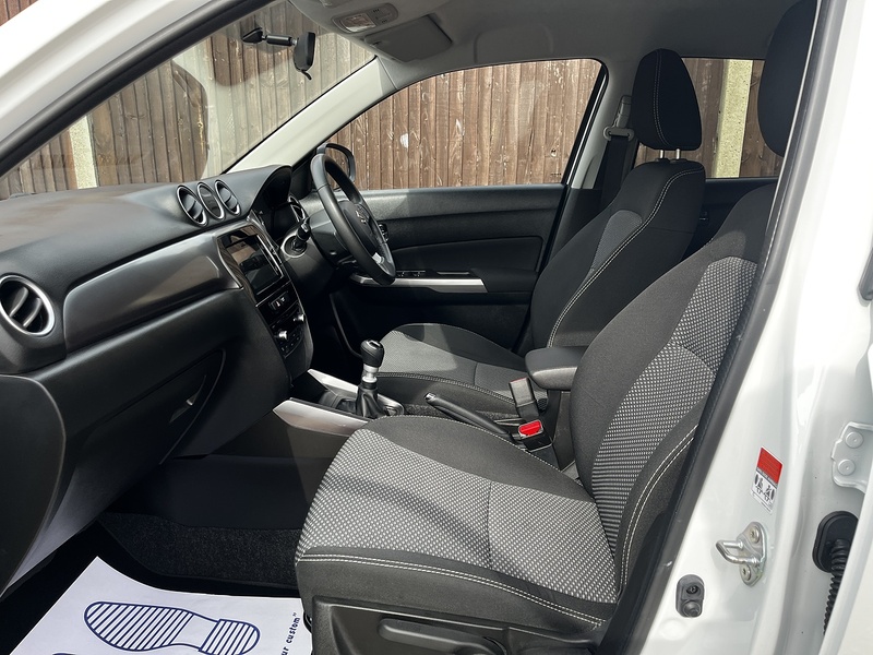 Suzuki Vitara Boosterjet SZ-T - U364