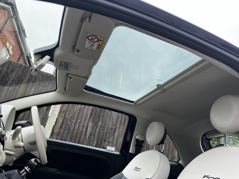 Fiat 500 MHEV Lounge - U366