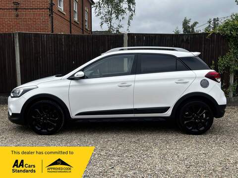 Hyundai i20 1.0 T-GDi Premium Nav Hatchback 5dr Petrol Manual Euro 6 (s/s) (100 ps)