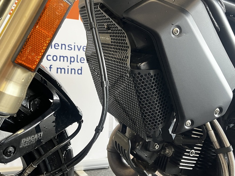 Ducati Scrambler 1100  - U372