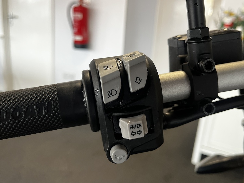 Ducati Scrambler 1100  - U372