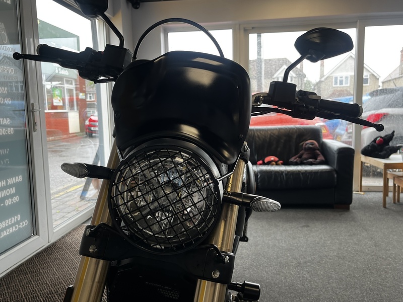 Ducati Scrambler 1100  - U372