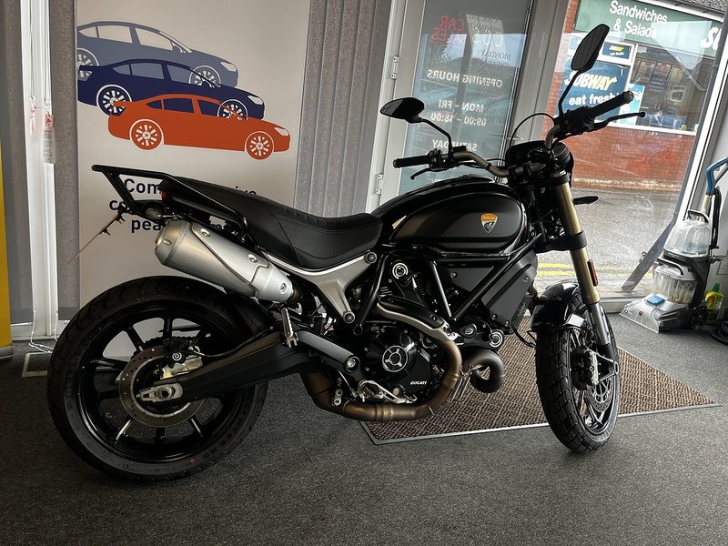 Ducati Scrambler 1100  - U372