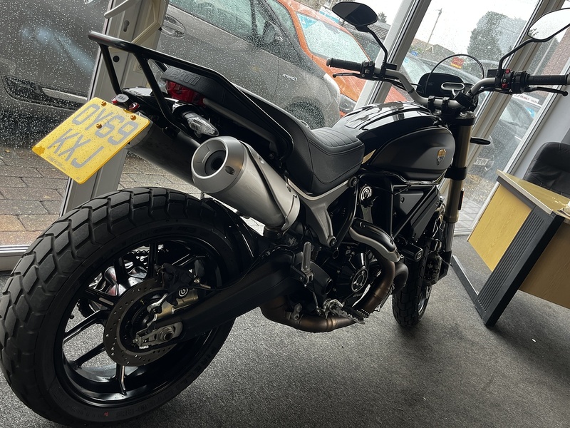 Ducati Scrambler 1100  - U372