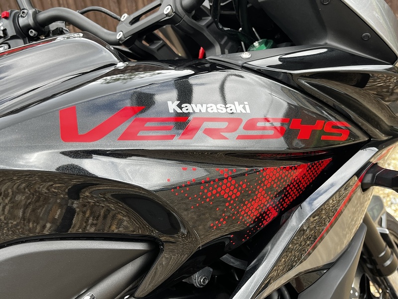 Kawasaki Versys 650  - U374