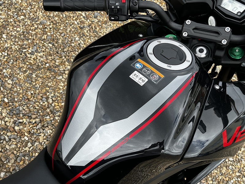 Kawasaki Versys 650  - U374