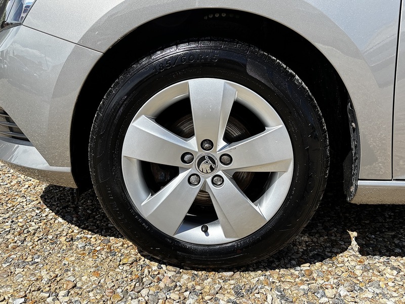 Skoda Fabia TSI SE - U375