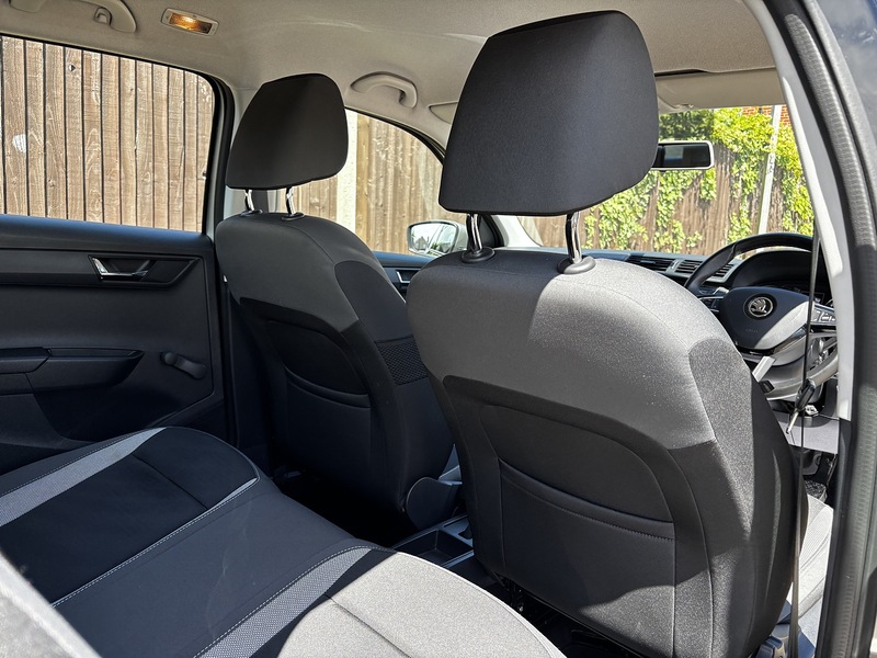Skoda Fabia TSI SE - U375