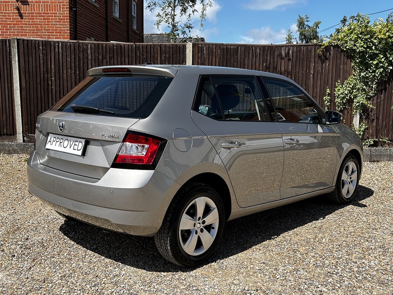 Skoda Fabia TSI SE - U375