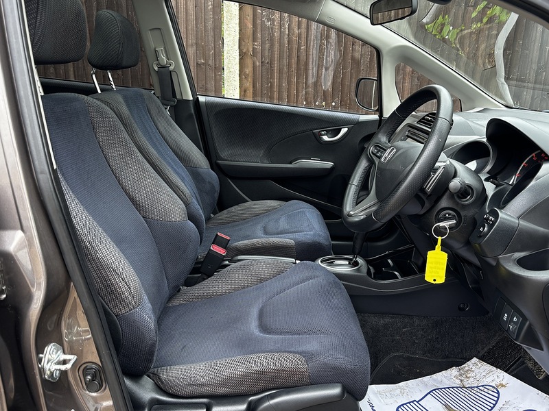 Honda Jazz i-VTEC EX-T - U379