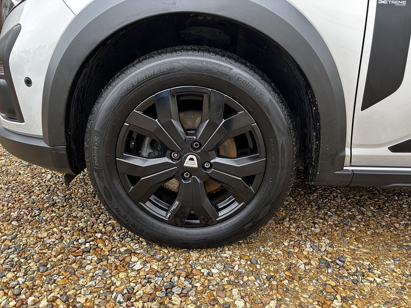 Dacia Jogger TCe Extreme SE - U380