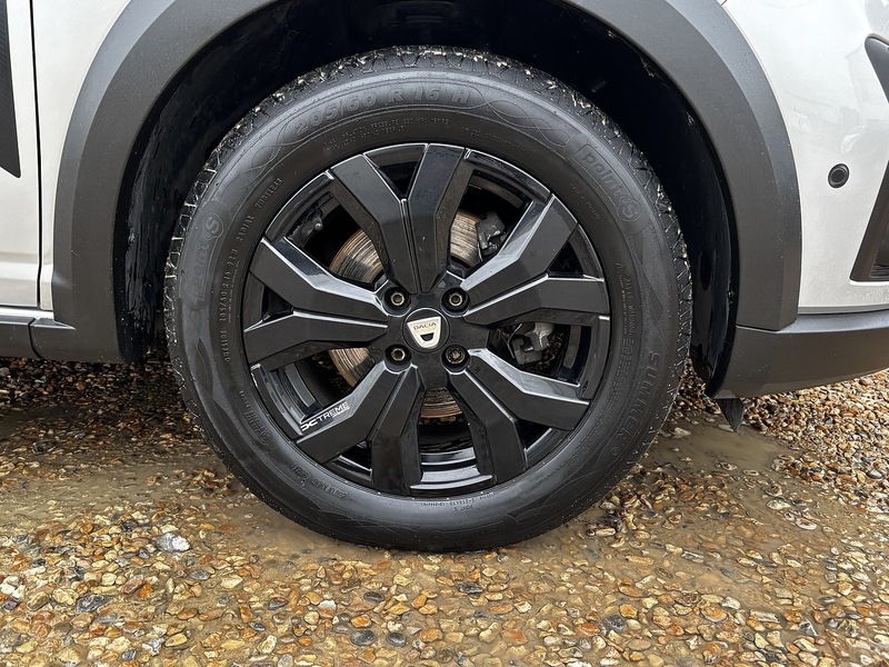 Dacia Jogger TCe Extreme SE - U380