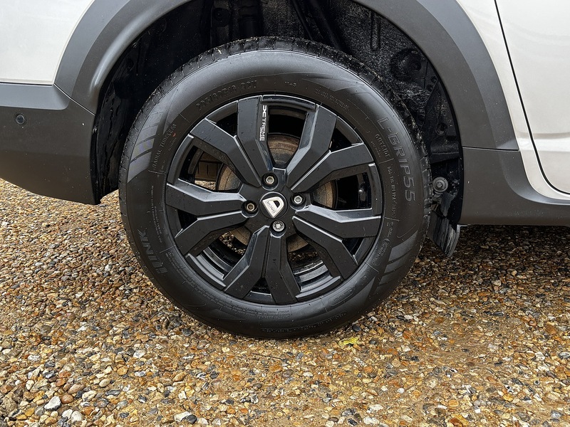 Dacia Jogger TCe Extreme SE - U380