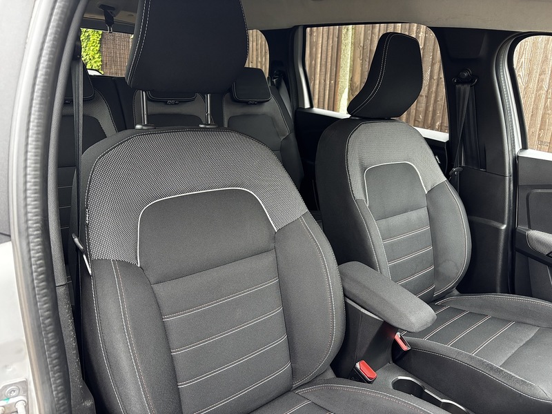 Dacia Jogger TCe Extreme SE - U380