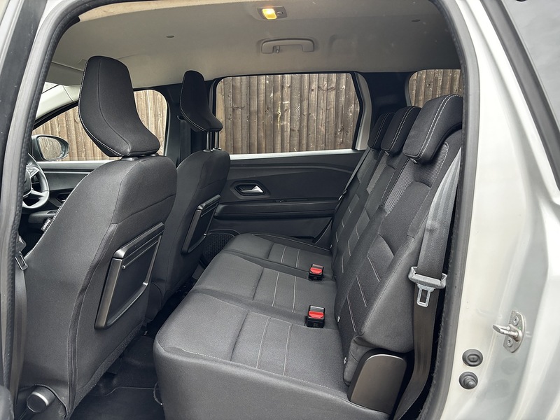 Dacia Jogger TCe Extreme SE - U380