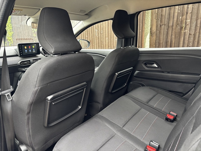 Dacia Jogger TCe Extreme SE - U380