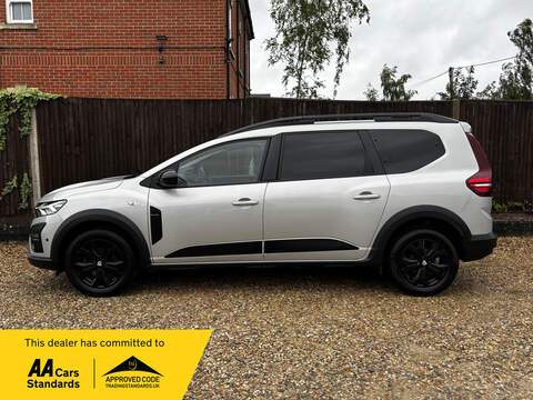 Dacia Jogger 1.0 TCe Comfort SUV 5dr Petrol Manual Euro 6 (s/s) (100 ps)