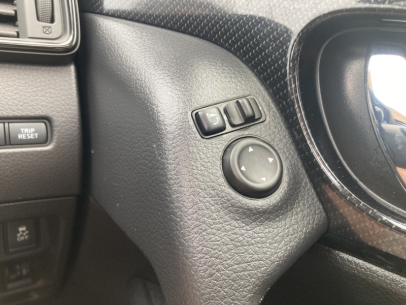 Nissan X-Trail dCi N-Connecta - U383