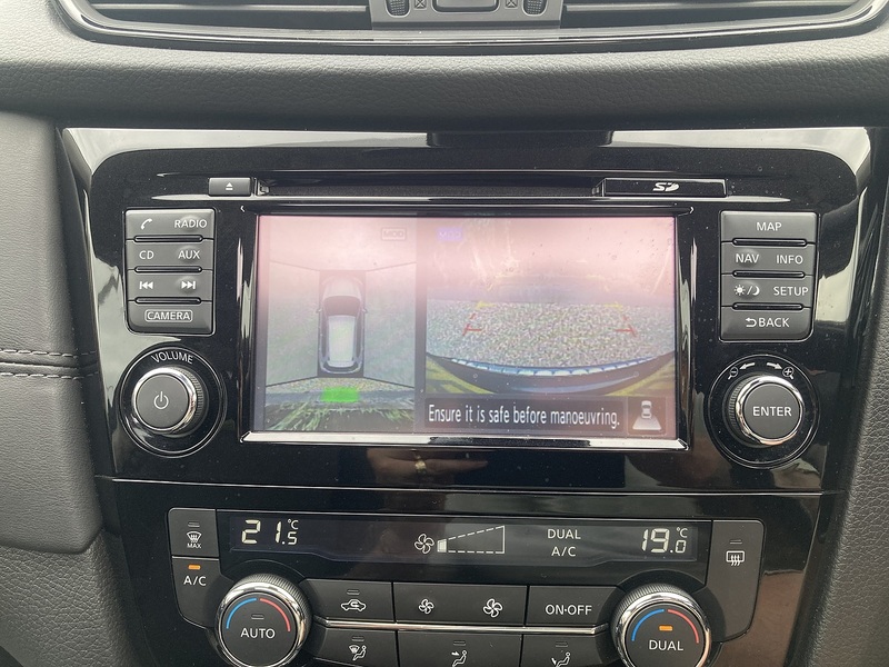 Nissan X-Trail dCi N-Connecta - U383