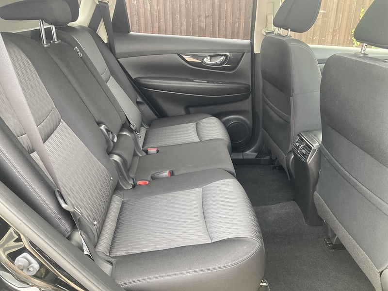 Nissan X-Trail dCi N-Connecta - U383