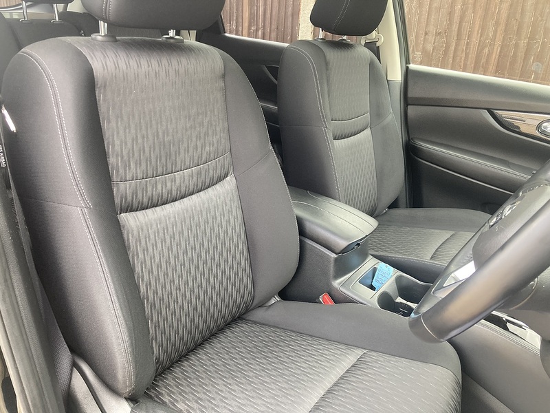 Nissan X-Trail dCi N-Connecta - U383