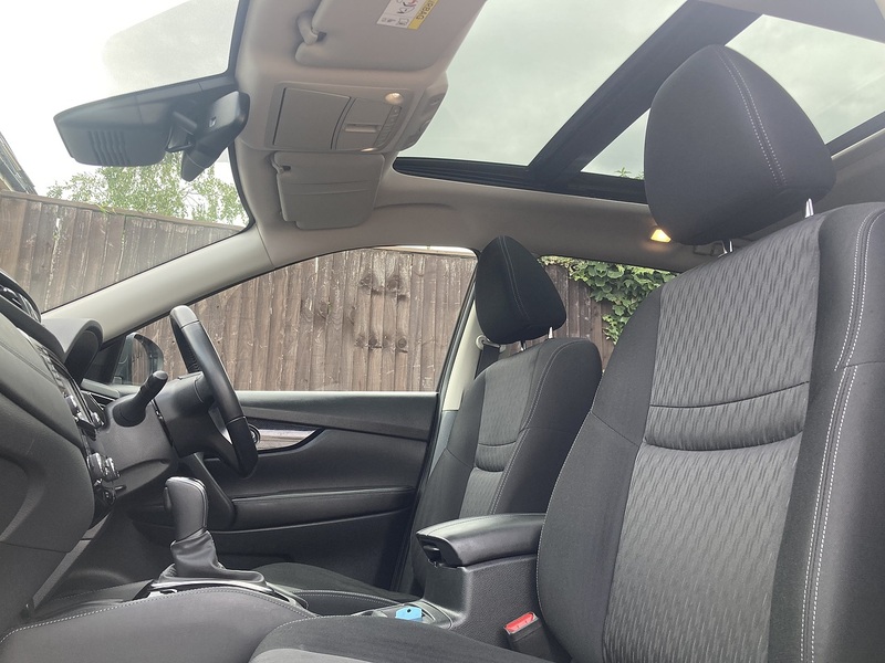 Nissan X-Trail dCi N-Connecta - U383
