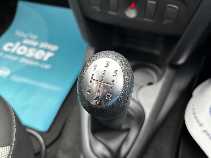 Dacia Sandero Stepway TCe Essential - U384