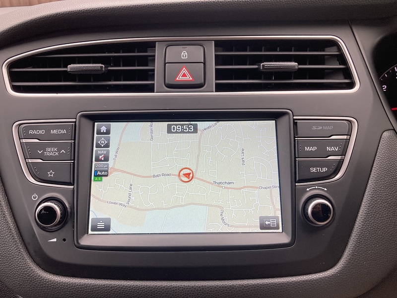 Hyundai i20 Play - U385