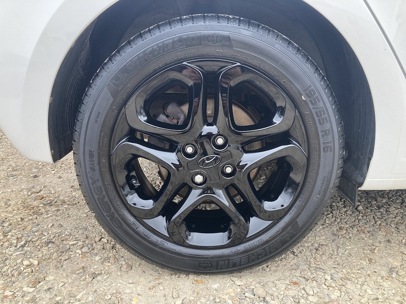 Hyundai i20 Play - U385