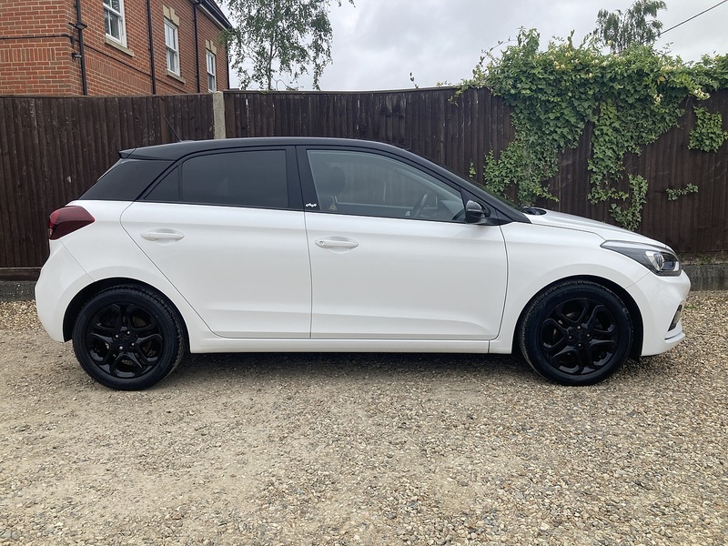 Hyundai i20 Play - U385