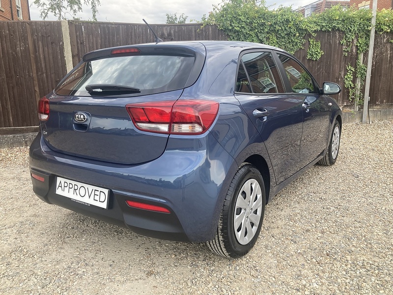Kia Rio 1 - U386